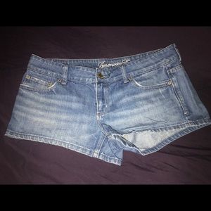 American Eagle Jean Shorts! Size 10